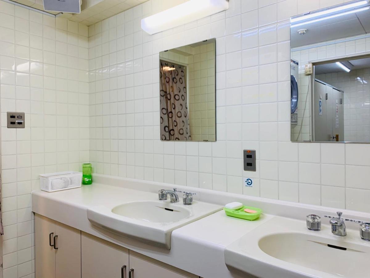 Guesthouse Shiawase Eki Fukuoka  Ngoại thất bức ảnh
