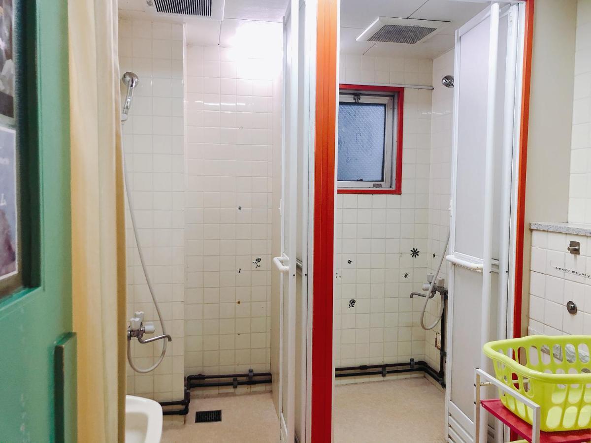 Guesthouse Shiawase Eki Fukuoka  Ngoại thất bức ảnh