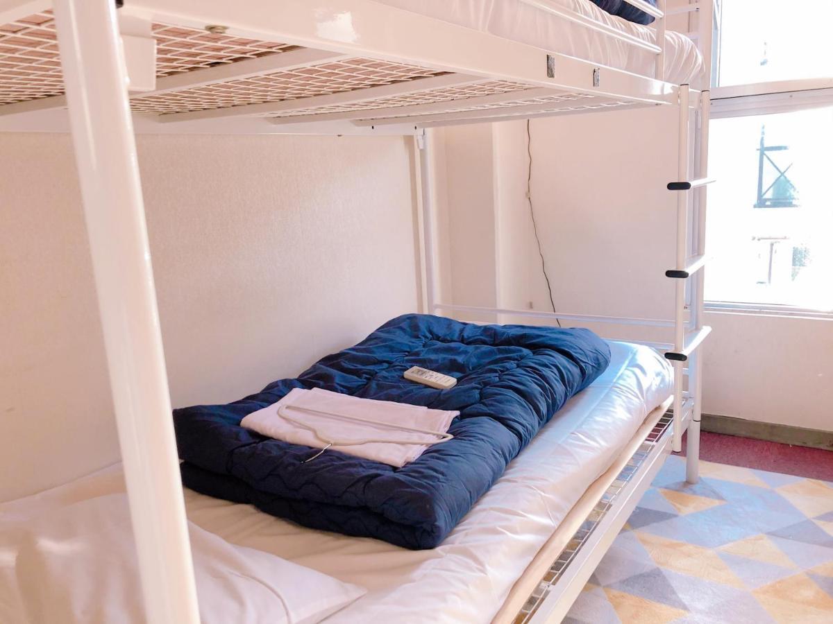 Guesthouse Shiawase Eki Fukuoka  Ngoại thất bức ảnh