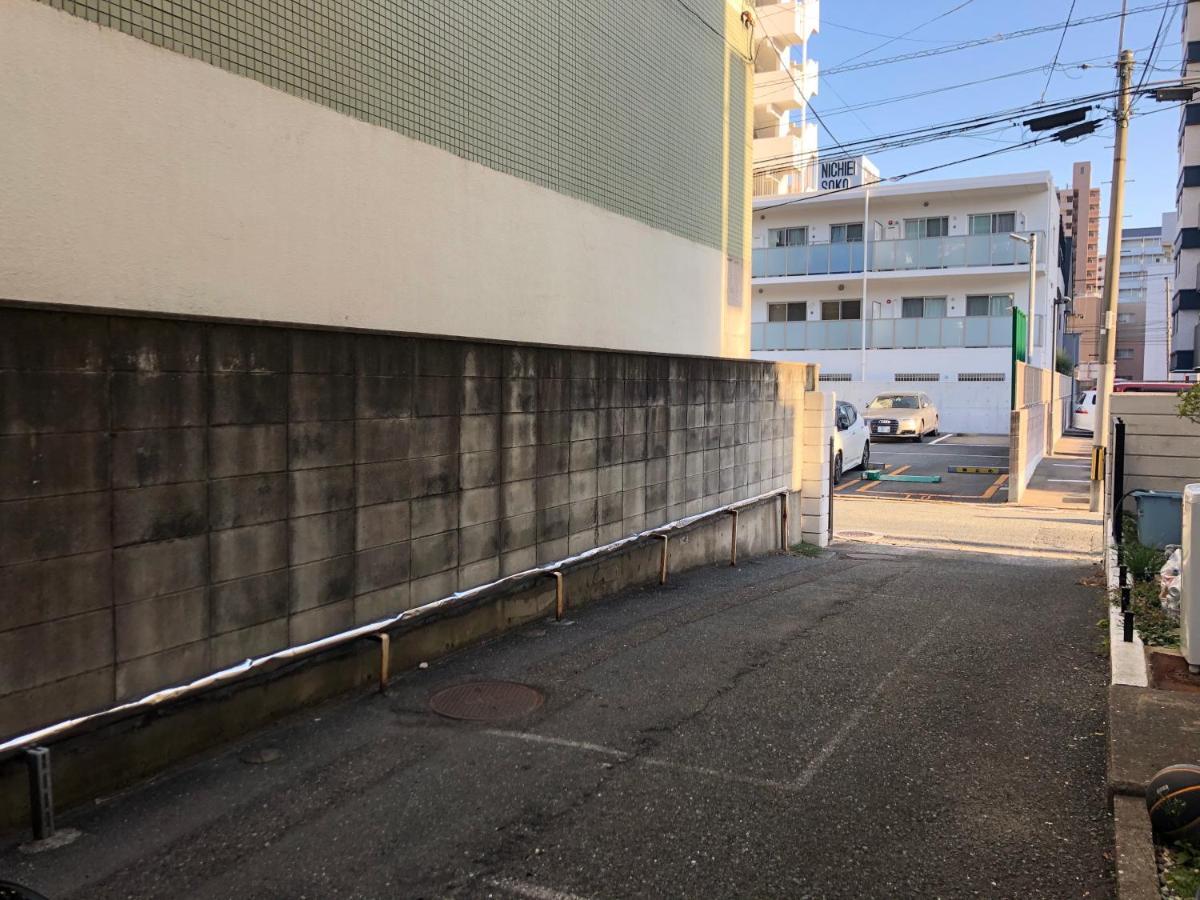 Guesthouse Shiawase Eki Fukuoka  Ngoại thất bức ảnh